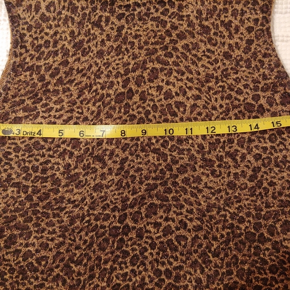 Sleeveless Mock Turtleneck Sweater - Picture 3 of 6